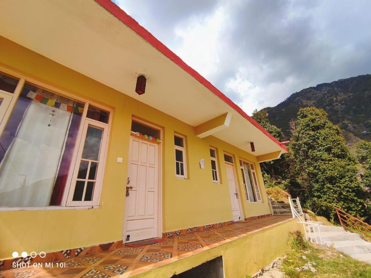 فندق دارامشالافي  The Unmad, Dharamkot المظهر الخارجي الصورة